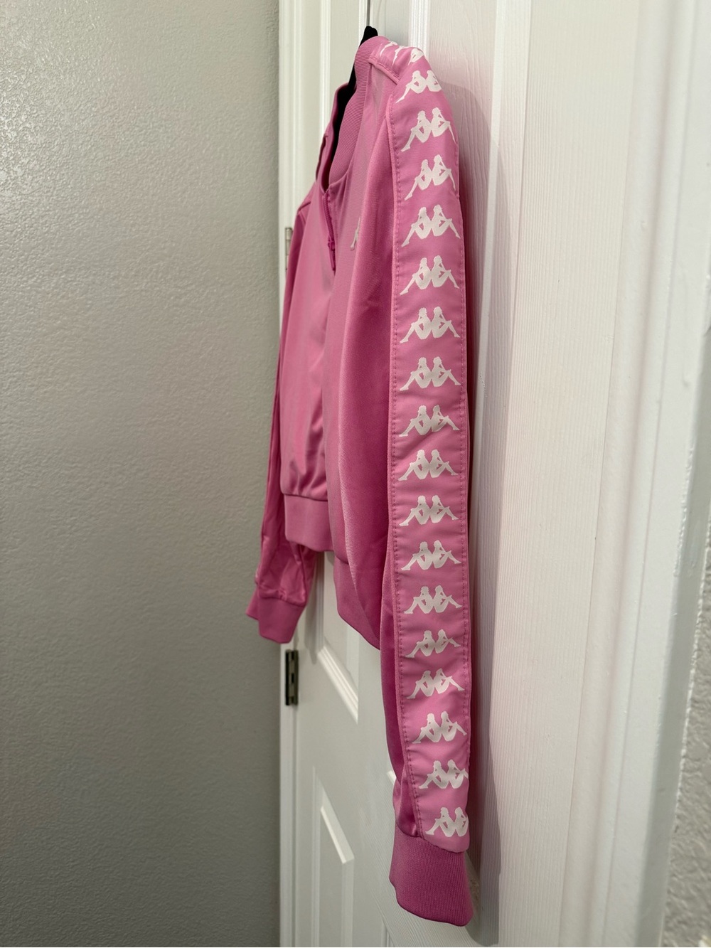 Kappa Pink Cropped Bomber Jacket with Logo Tape - Picture 2 of 4